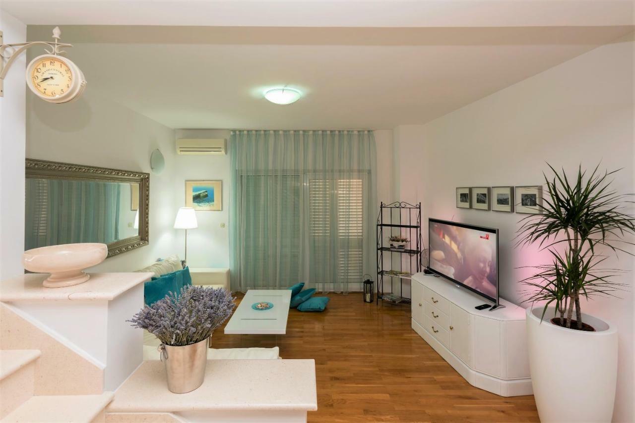 Ferienwohnung Andor - Lux, Two Beautiful Terraces With Sea & Sunset View Makarska Exterior foto