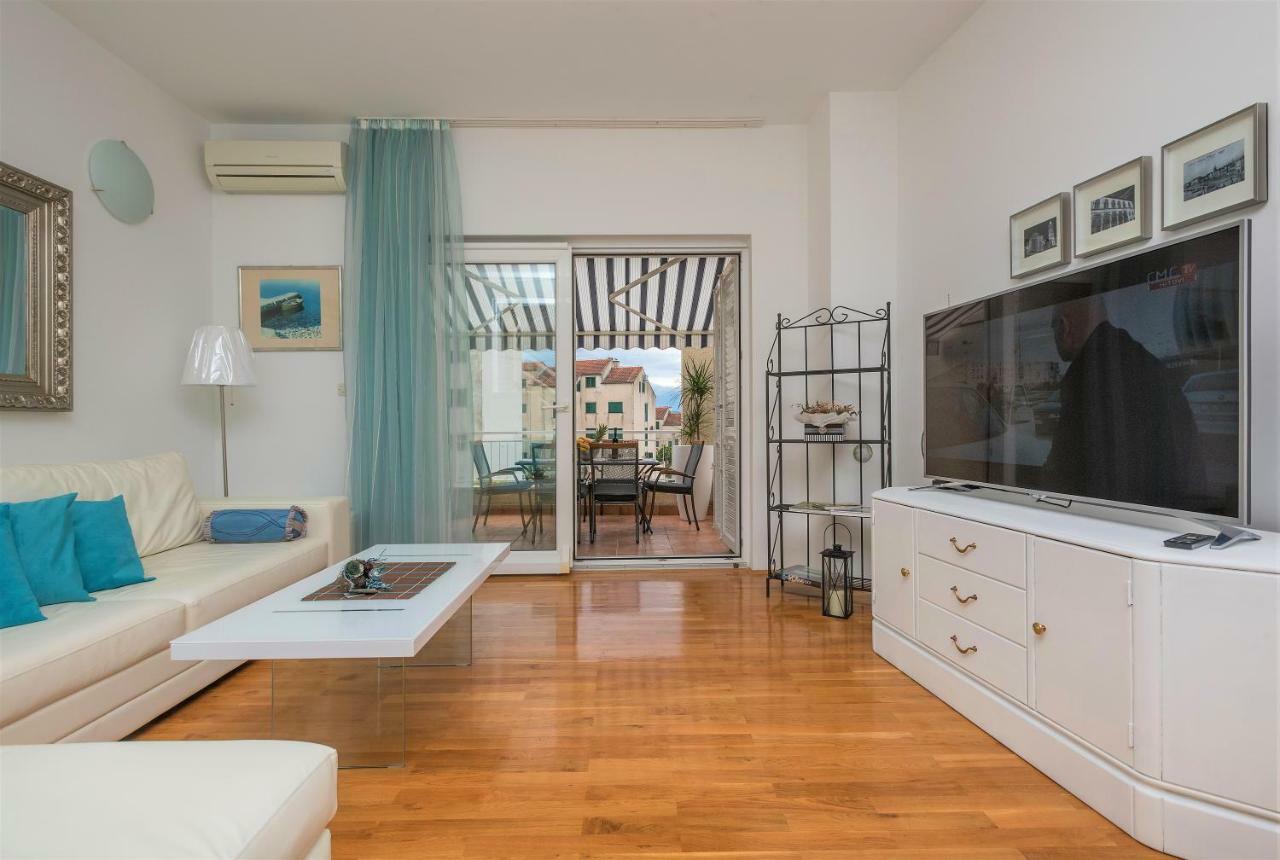 Ferienwohnung Andor - Lux, Two Beautiful Terraces With Sea & Sunset View Makarska Exterior foto