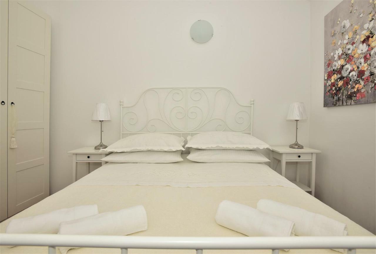 Ferienwohnung Andor - Lux, Two Beautiful Terraces With Sea & Sunset View Makarska Exterior foto